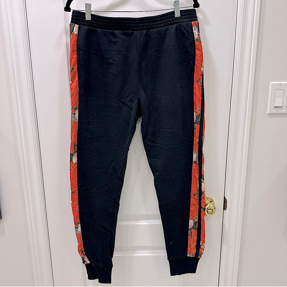 🔥2/$40🔥 Topshop Women’s Orange Floral Striped Black Workout Training Gym Joggers - Picture 3 of 5